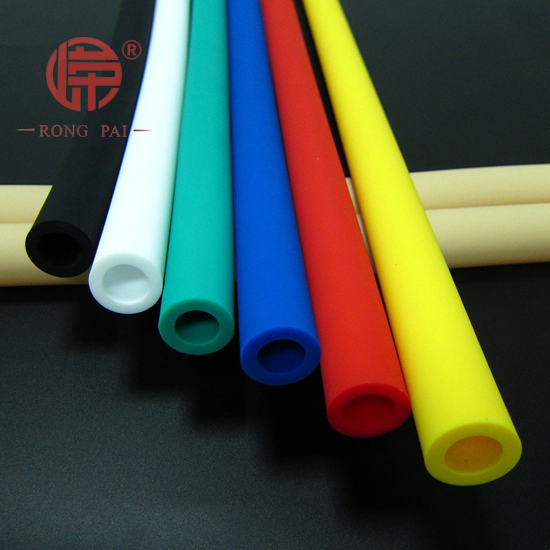 設(shè)備摩擦導(dǎo)致軟管常破？嶸牌硅膠管外覆耐磨層，壽命提升3倍！